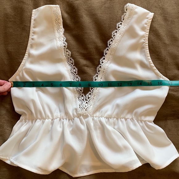 Sheer Lacey Flowy Top - Picture 5 of 5